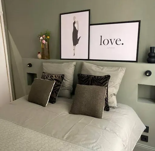 La Halte Des Arenes De Emeraude, Havre De Paix En Apartmán Nîmes